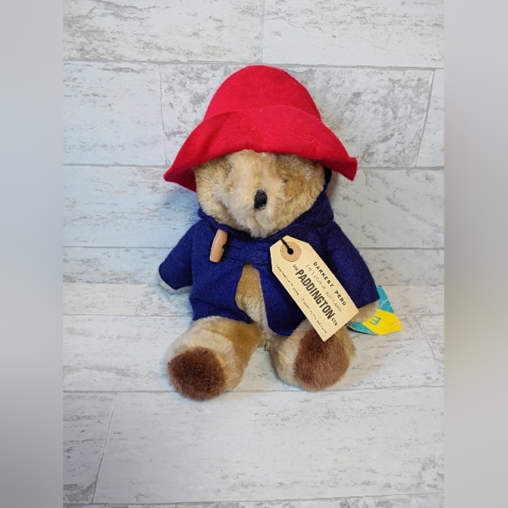Vintage Paddington Bear, 1980s London Collectors item, 10 in tall Plush With Tag